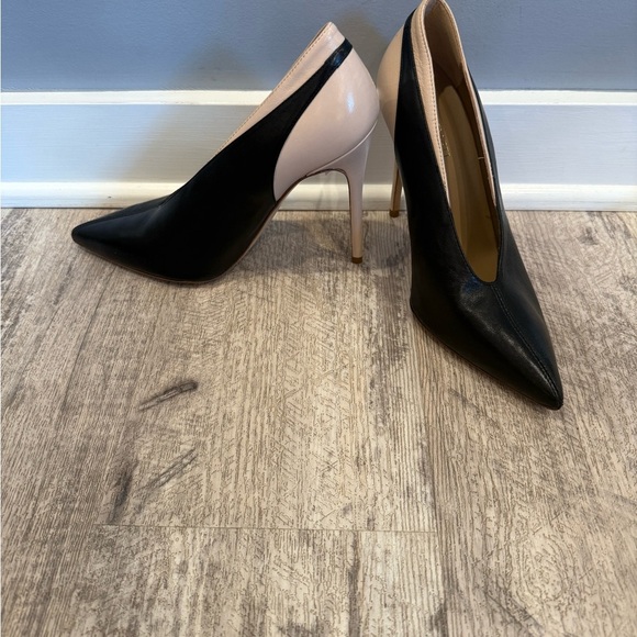 LK Bennett Black and Cream Topline Heels NEW - Picture 3 of 11